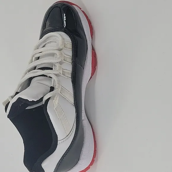 Jordan 11 Retro Low Concord Bred Youth