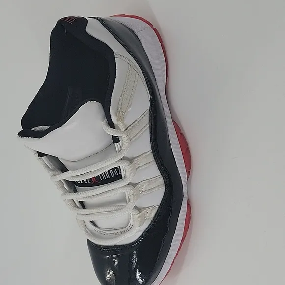 Jordan 11 Retro Low Concord Bred Youth