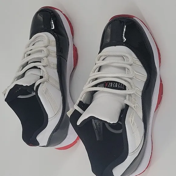 Jordan 11 Retro Low Concord Bred Youth