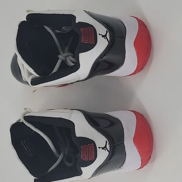 Jordan 11 Retro Low Concord Bred Youth