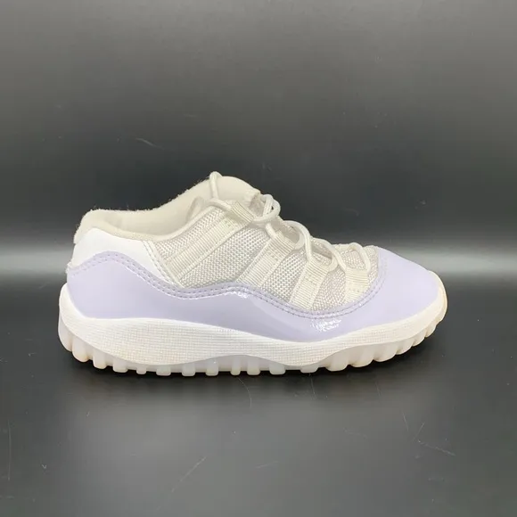 Jordan 11 Retro Low Pure Violet Shoes 645107-101 Toddler Sz 9C EU 26