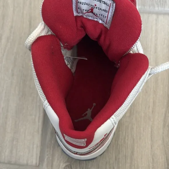 Jordan 11 RETRO (PS)