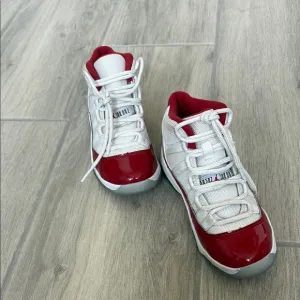 Jordan 11 RETRO (PS)