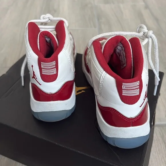 Jordan 11 RETRO (PS)