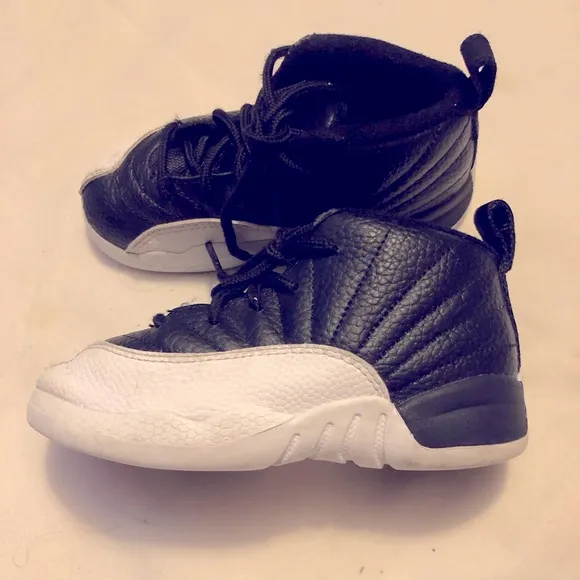 Jordan 12 retro play offs black white sneakers shoes