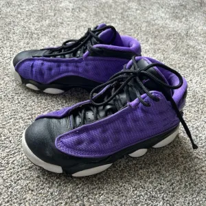 Jordan 13 Retro Venom boys basketball shoes sneakers