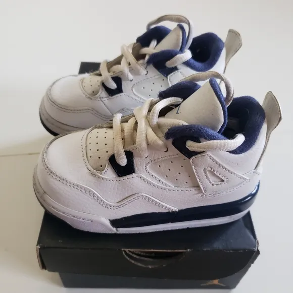 Jordan 4 Retro Kids Sneaker Shoes