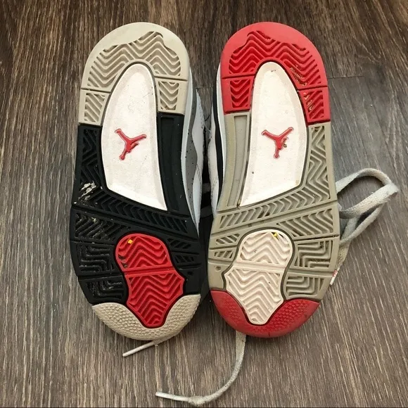 Jordan 4 Retro SE What The 4 Shoes
