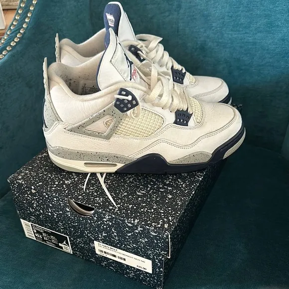 Jordan 4 Retro White and Midnight Navy Men's Shoes