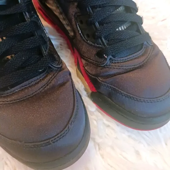 Jordan 5 Retro Satin Bred Black Red Basketball Sneakers Shoes 1990's Vtg