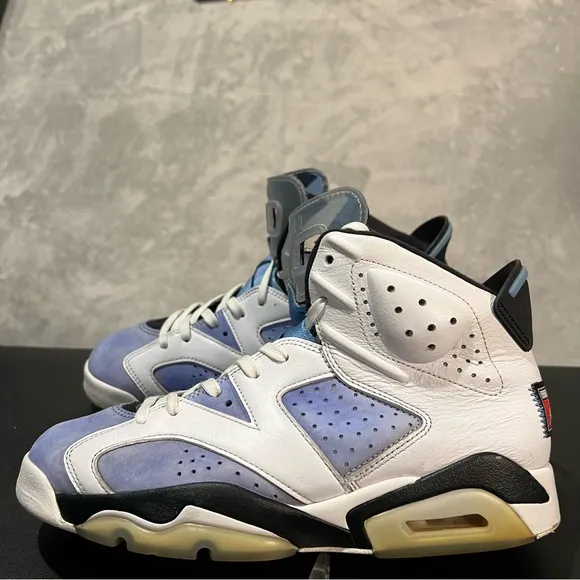 Jordan 6 retro UNC Men's 9.5 University Blue Athletic Basketball Sneakers