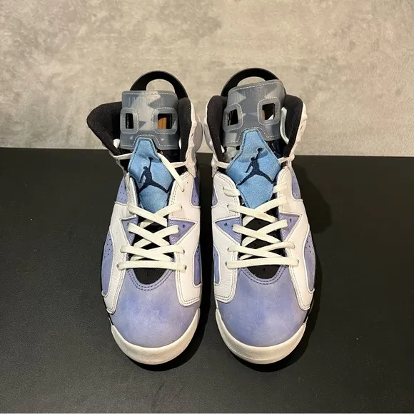 Jordan 6 retro UNC Men's 9.5 University Blue Athletic Basketball Sneakers