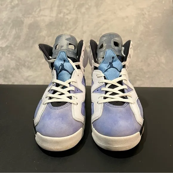 Jordan 6 retro UNC Men's 9.5 University Blue Athletic Basketball Sneakers