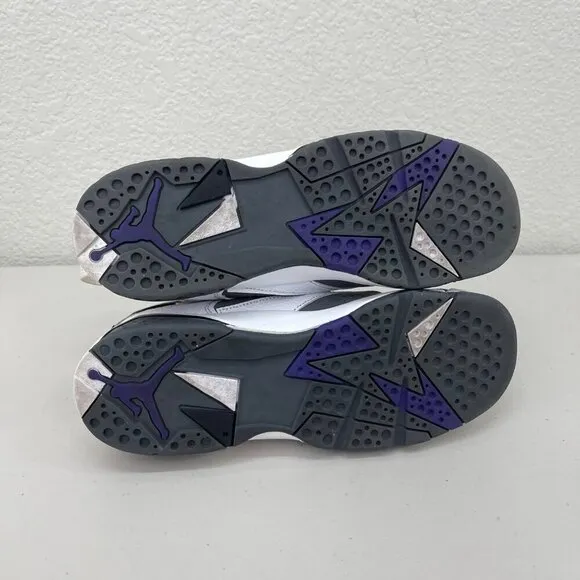 Jordan 7 Retro Flint Basketball Sneakers Shoes DJ2777-100 Boys Youth size 6.5Y