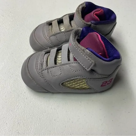 Jordan infant toddler baby crib shoes Retro 5 gray pink size 3C