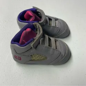 Jordan infant toddler baby crib shoes Retro 5 gray pink size 3C