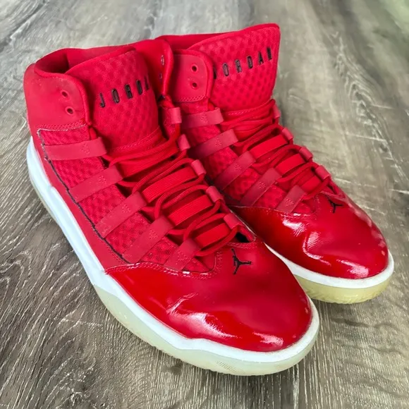 Jordan Max Aura Gym Red Basketball Shoes