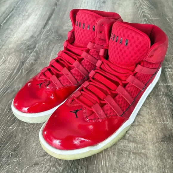 Jordan Max Aura Gym Red Basketball Shoes