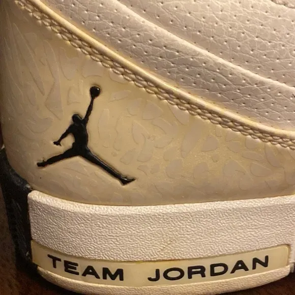 Jordan Retro TE2 Low White/Blue/Yellow Basketball Shoes size 7Y/Mens 7