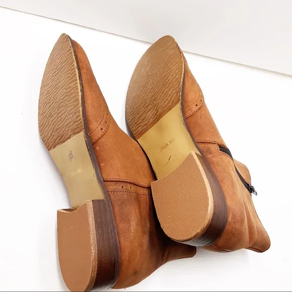 🆕{Julia Bo} Classon Ankle Boots