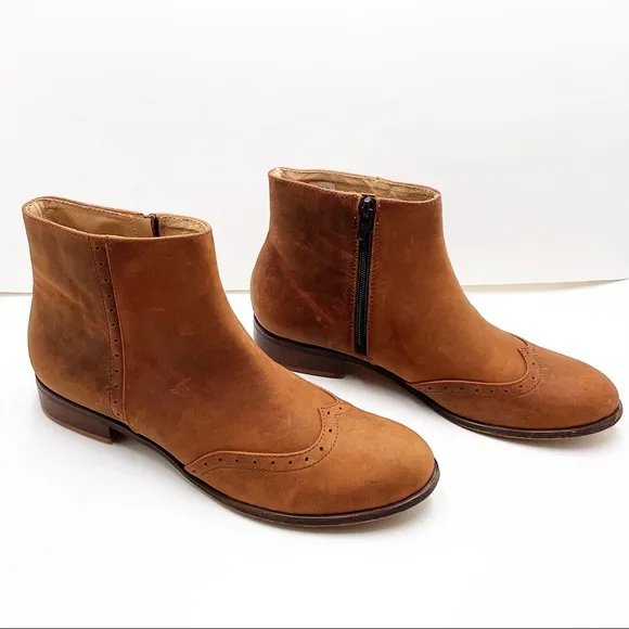🆕{Julia Bo} Classon Ankle Boots