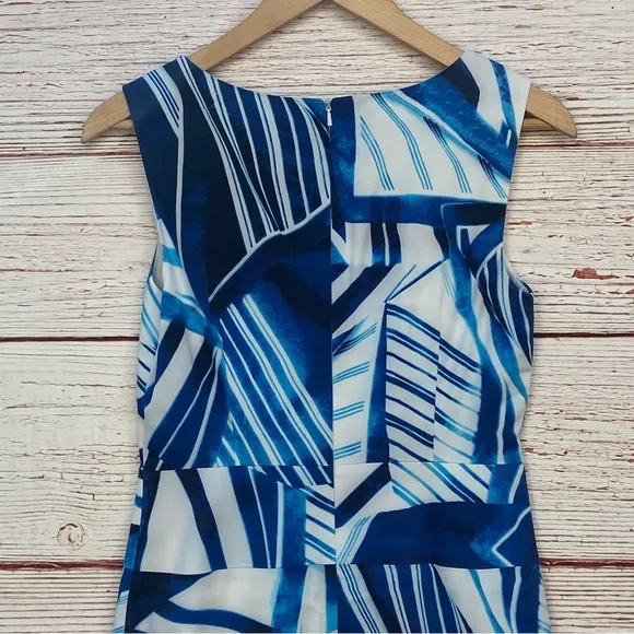 Karen Millen Blue and White Scarf Print Sheath Dress Sz 6