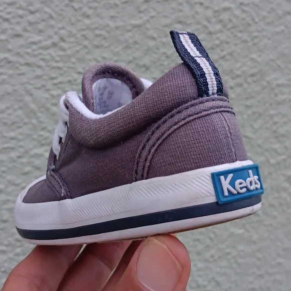 Keds Heritage Brand Kids Graham Canvas(Toddler) Lo Cut Sneakers