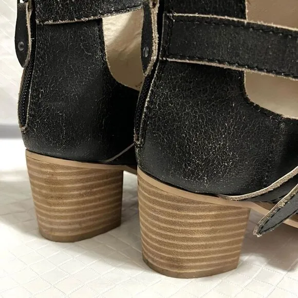 Kelsi Dagger Brooklyn Grant Sandals Heels Distressed Leather Size 8
