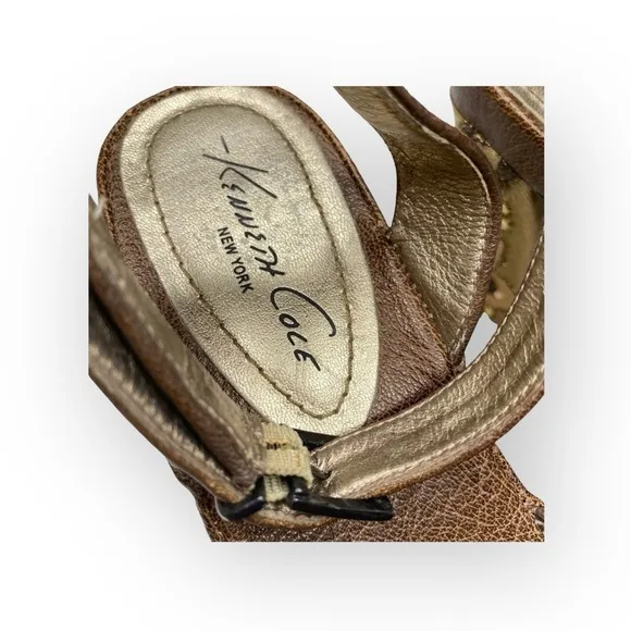 Kenneth Cole 𑁍 Afterflower Embroidery Strappy Platform Sandal 𑁍 Brown Leather
