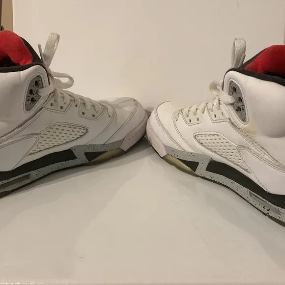 Kids Jordan Retro 5 in the color White