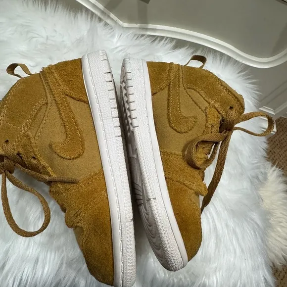 Kids Nike Air Jordan 1 Retro Mid BT 'Wheat' 2017