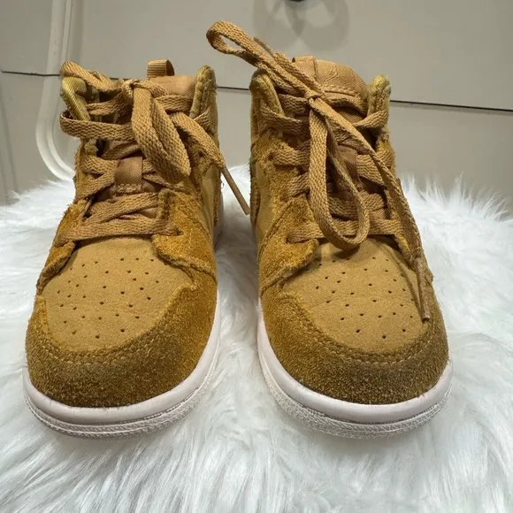 Kids Nike Air Jordan 1 Retro Mid BT 'Wheat' 2017
