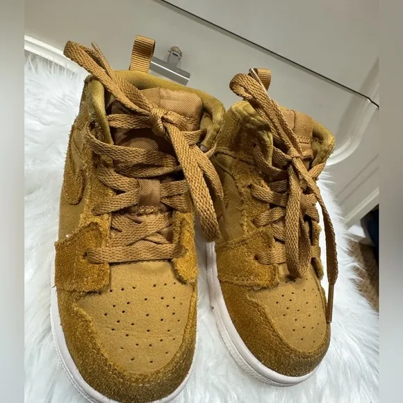 Kids Nike Air Jordan 1 Retro Mid BT 'Wheat' 2017