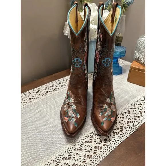 Kids Size 2 Floral Embroidered Western Cowgirl Boot by Macie Bean Boho NEW