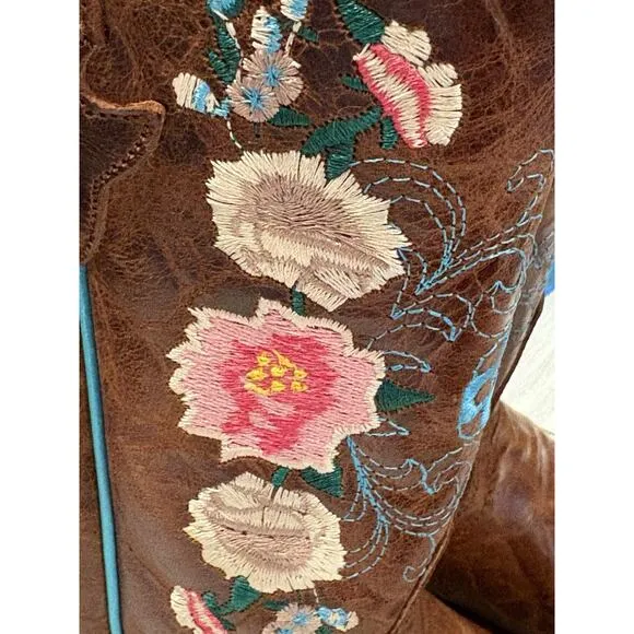 Kids Size 2 Floral Embroidered Western Cowgirl Boot by Macie Bean Boho NEW