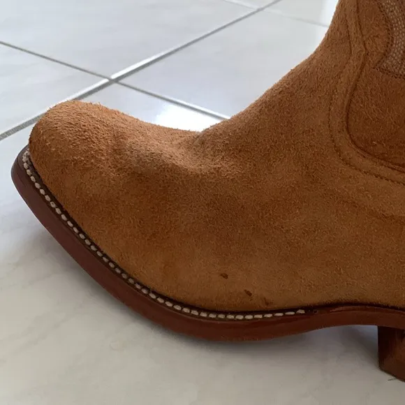 King Ranch Suede Heeled Cowboy Western Boho Rodeo Tan Boots