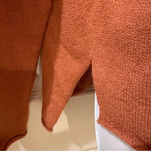 Kittenish “Hello Beautiful” Oversized Rust Orange Sweater