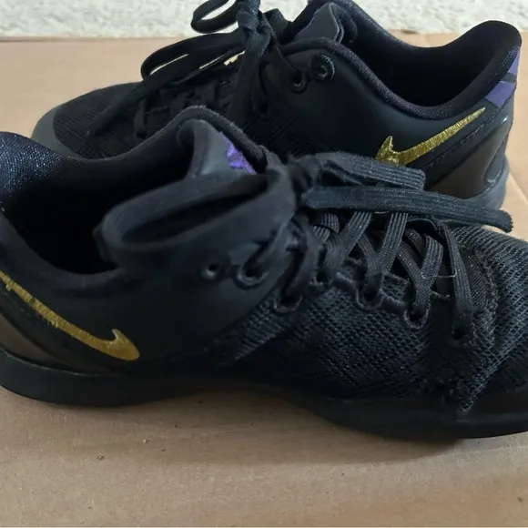 Kobe VIII Nike Sneakers