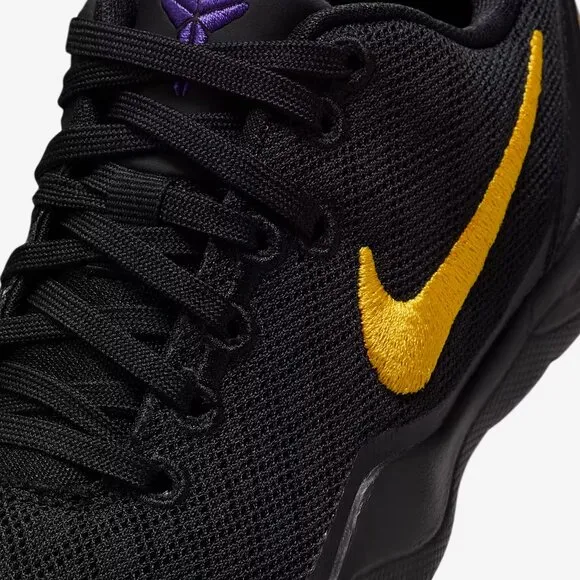 Kobe VIII Nike Sneakers