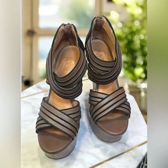 L.A.M.B. Y2K 90s Bernadette Leather Sandals Wedges Heels Size 7.5