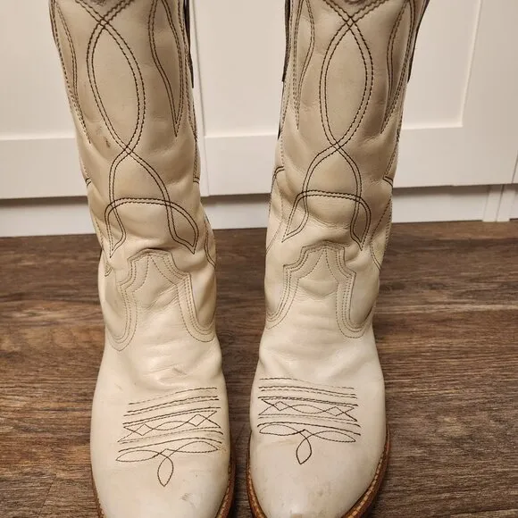 Landis Kinney Vintage White Ladies Cowboy Boots Size 9 Genuine leather