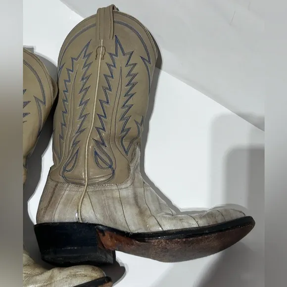 Laramie Handmade Leather Boots Western Stitched Vintage Gray Aqua Thread Size 8