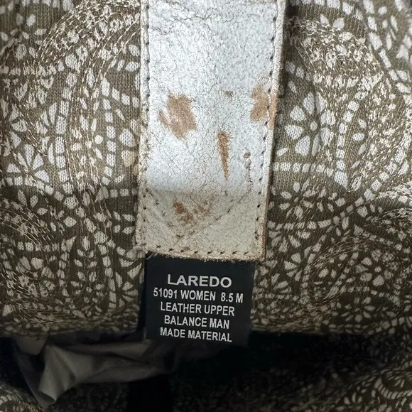 Laredo Crackle Embroidered Tassel Brown and White Cowboy Western Boots -Size 8.5