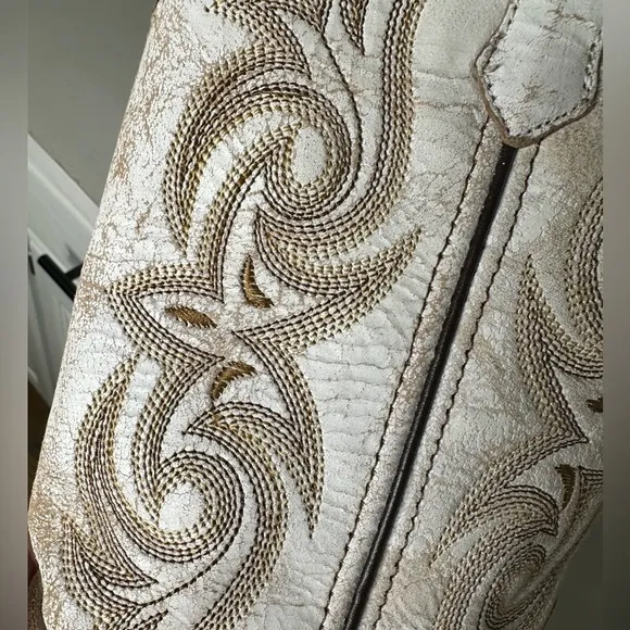 Laredo Crackle Embroidered Tassel Brown and White Cowboy Western Boots -Size 8.5