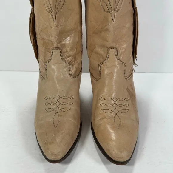 Laredo Vintage Cream Leather Fringe Western Cowboy Boots Women’s Size 6M