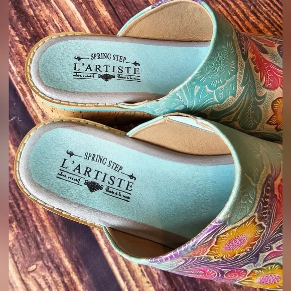 L'Artiste Spring Step Aldina Size 40 (9) Leather Slide Sandals Floral Boho Cork