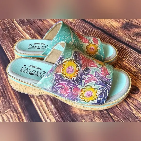L'Artiste Spring Step Aldina Size 40 (9) Leather Slide Sandals Floral Boho Cork