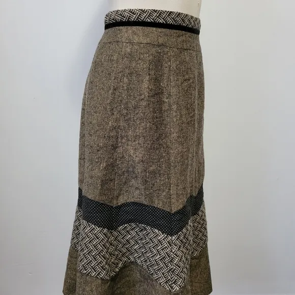 Lavie Boheme textured wool blend a-line skirt size 8