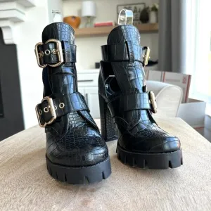 Lemonade Croc-Embossed Platform Heel Black Gold Buckle 7.5 NWOT Chunky Heel Edgy