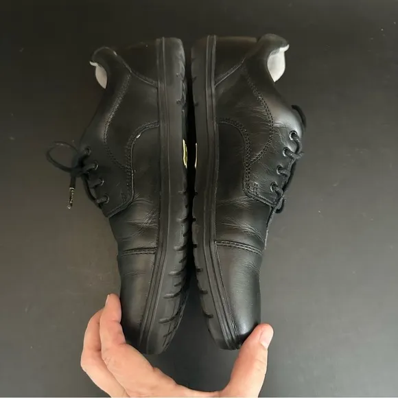 Lems Nine2Five Shoes Mens size 9 Black Vegan Leather Minimalist Sneakers Cap Toe